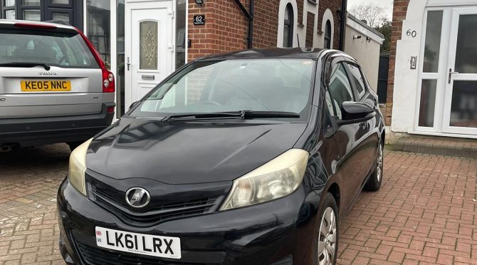 Toyota Yaris 1.3 Petrol Automatic 2012