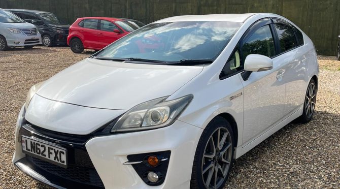 Toyota Prius Gs G Sport 2013